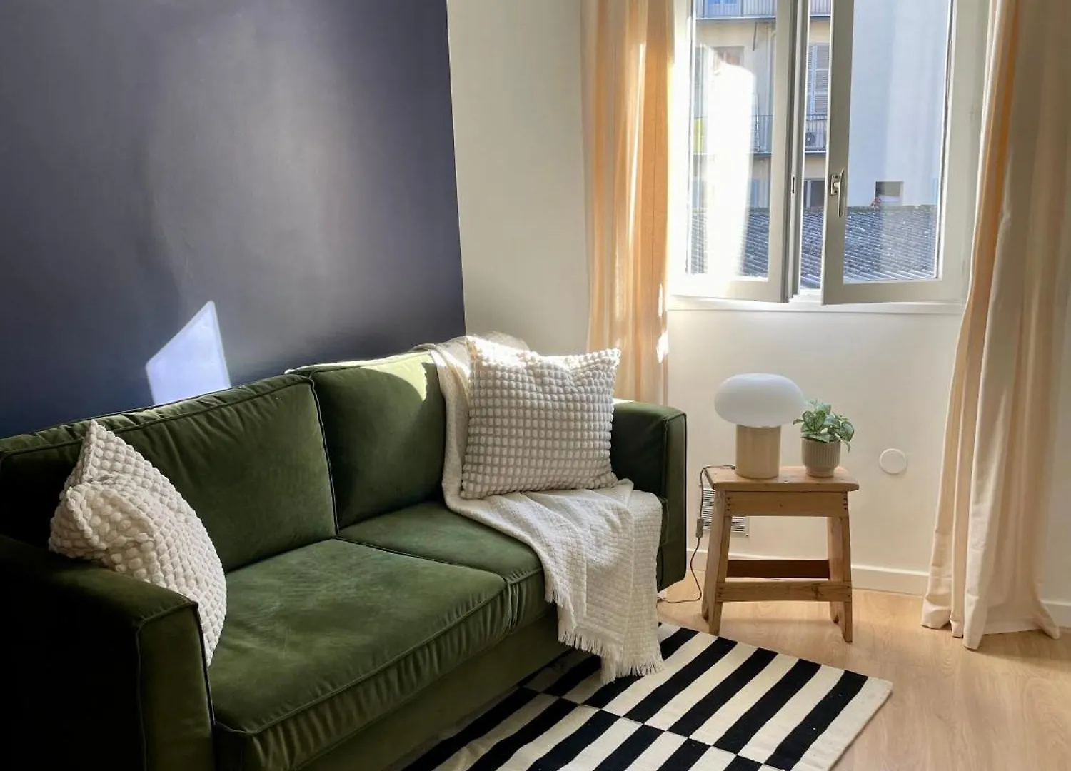 Апартаменты Cosy 1 Bedroom Place Massena Ницца